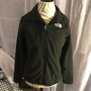 Women’s north face fleece!! Size M!!
